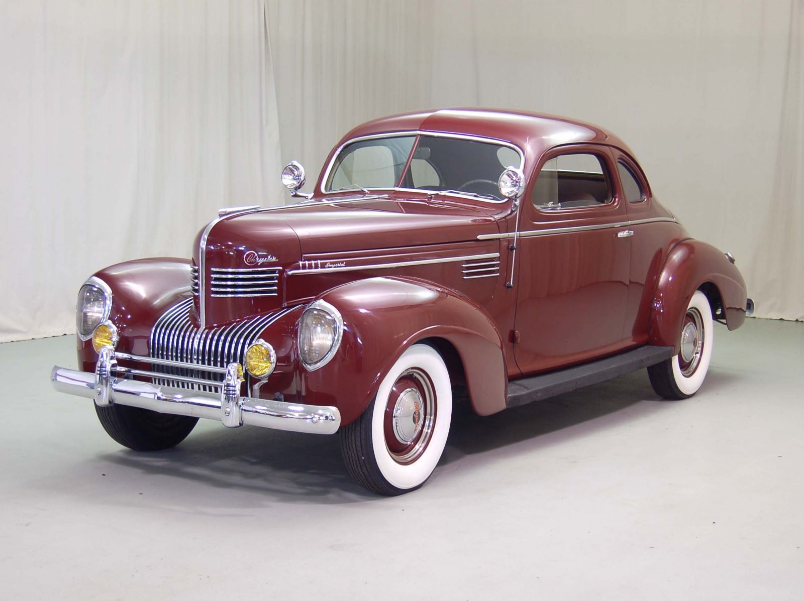 CHRYSLER IMPERIAL COUPE